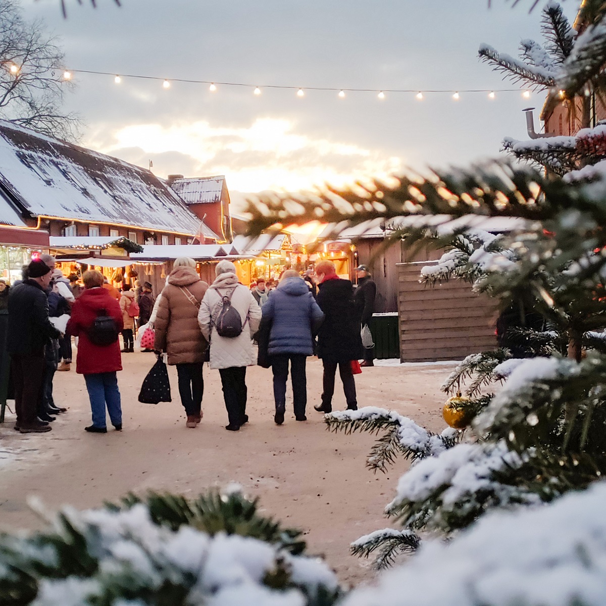 LebensArt Weihnachtsmarkt Basthorst